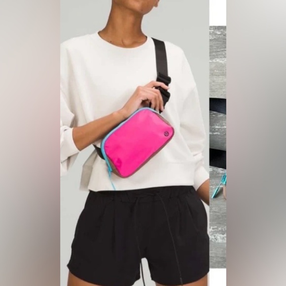 Lululemon Athletica Pink Interior Pouch with Blue Edges
